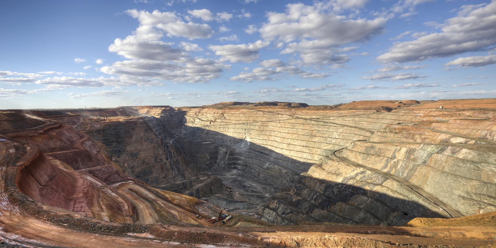 Operating Gold Mine